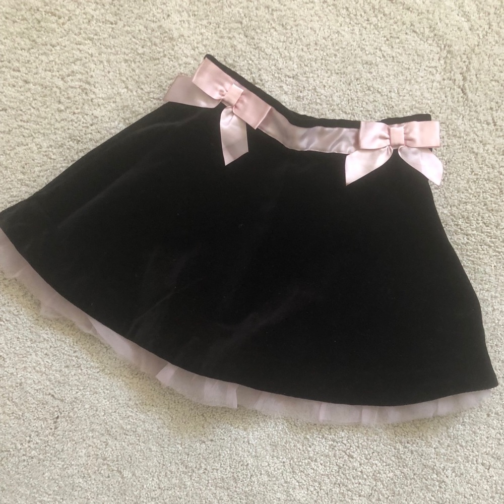 Janie and Jack - Black Velvet skirt with lace trim